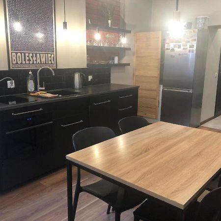 Apartament Srodmiescie 1 Sypialnia Oraz 1 Salon Wałbrzych Exteriör bild